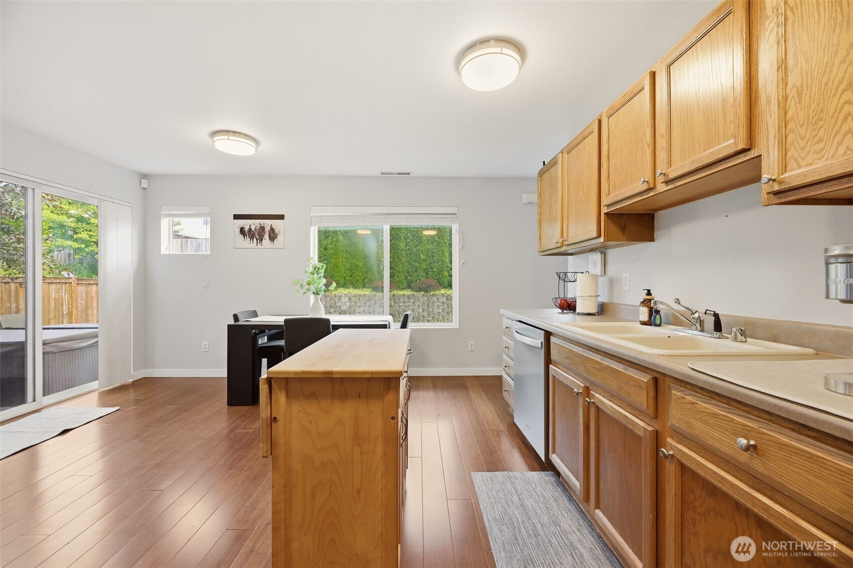 15509 38th Drive Property Photo 11