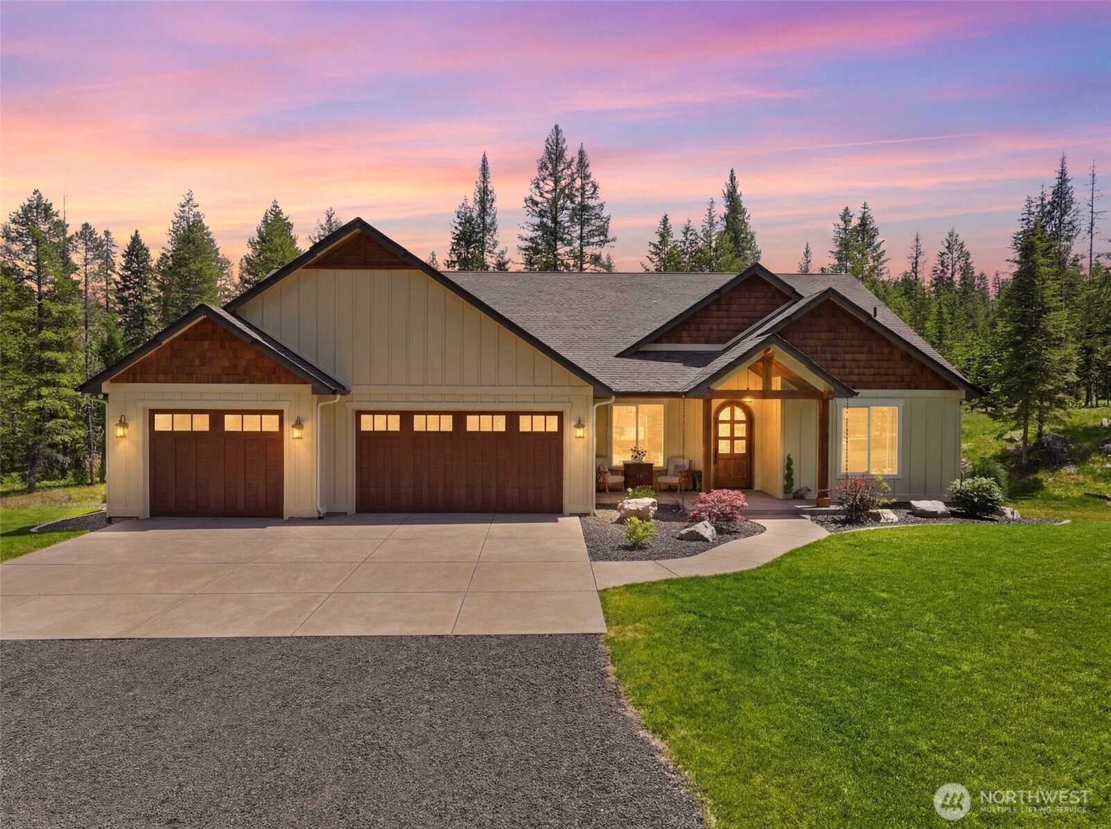 2542962 Property Photo 4