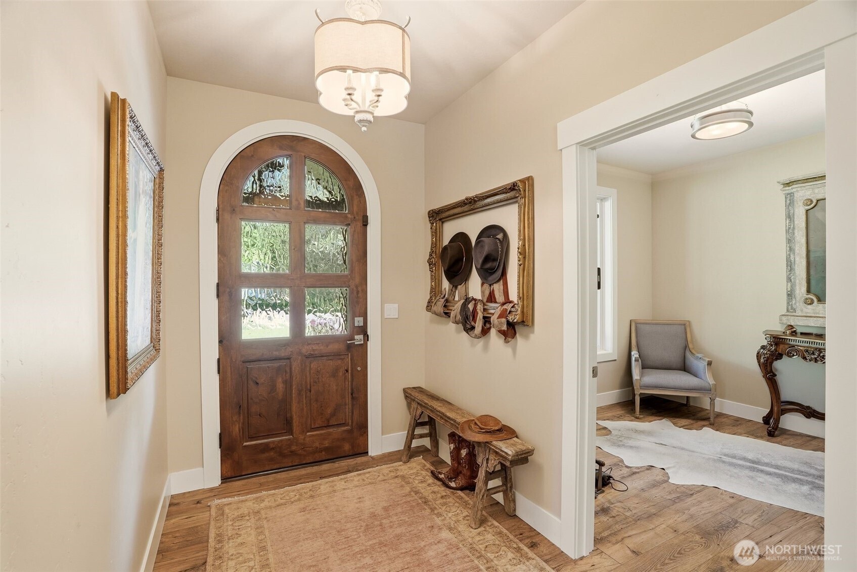 2542962 Property Photo 6