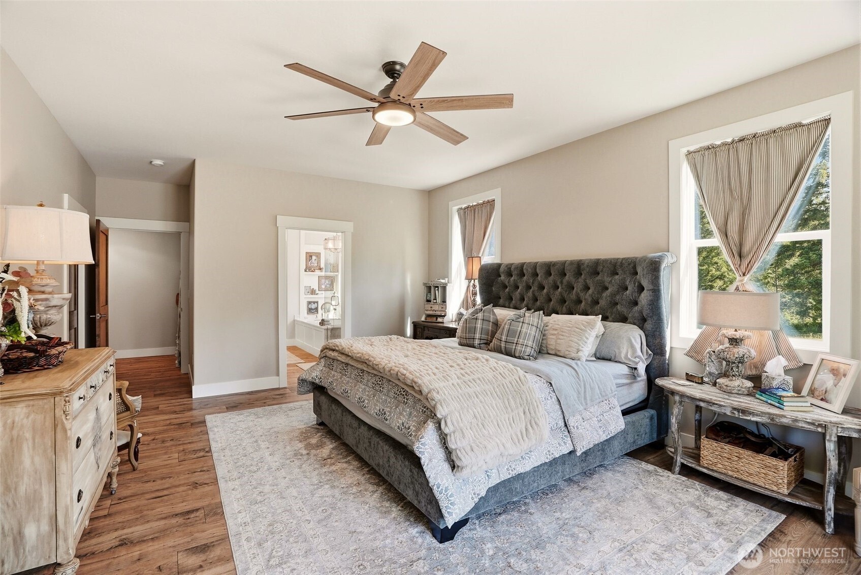2542962 Property Photo 14