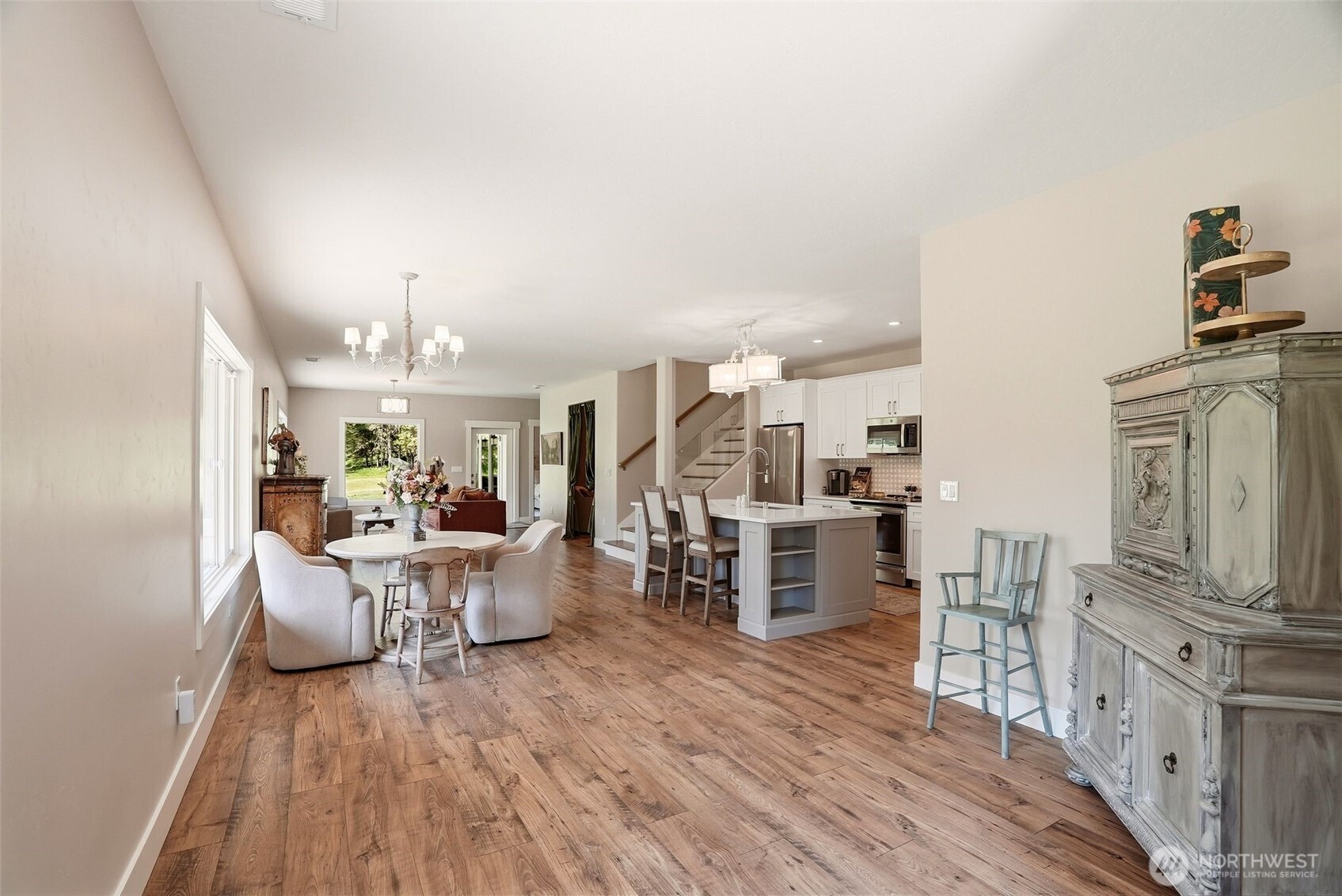 2542962 Property Photo 20
