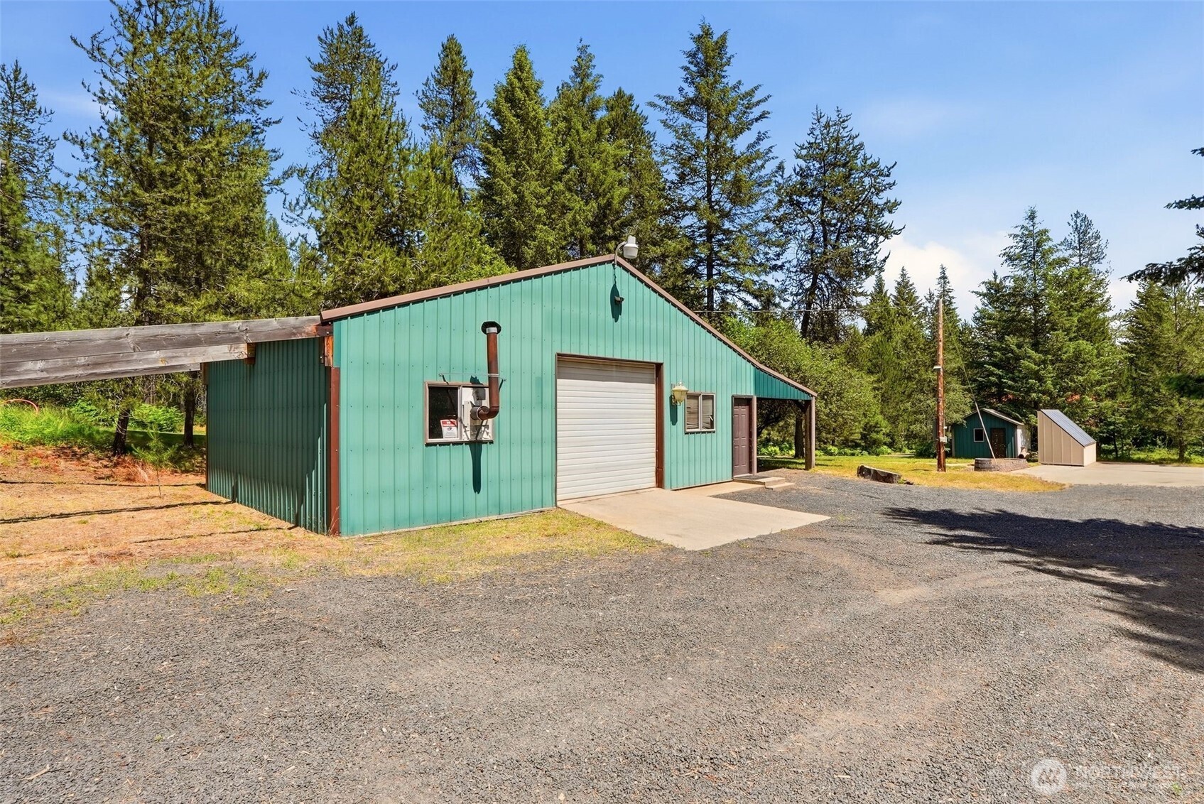 2542962 Property Photo 38