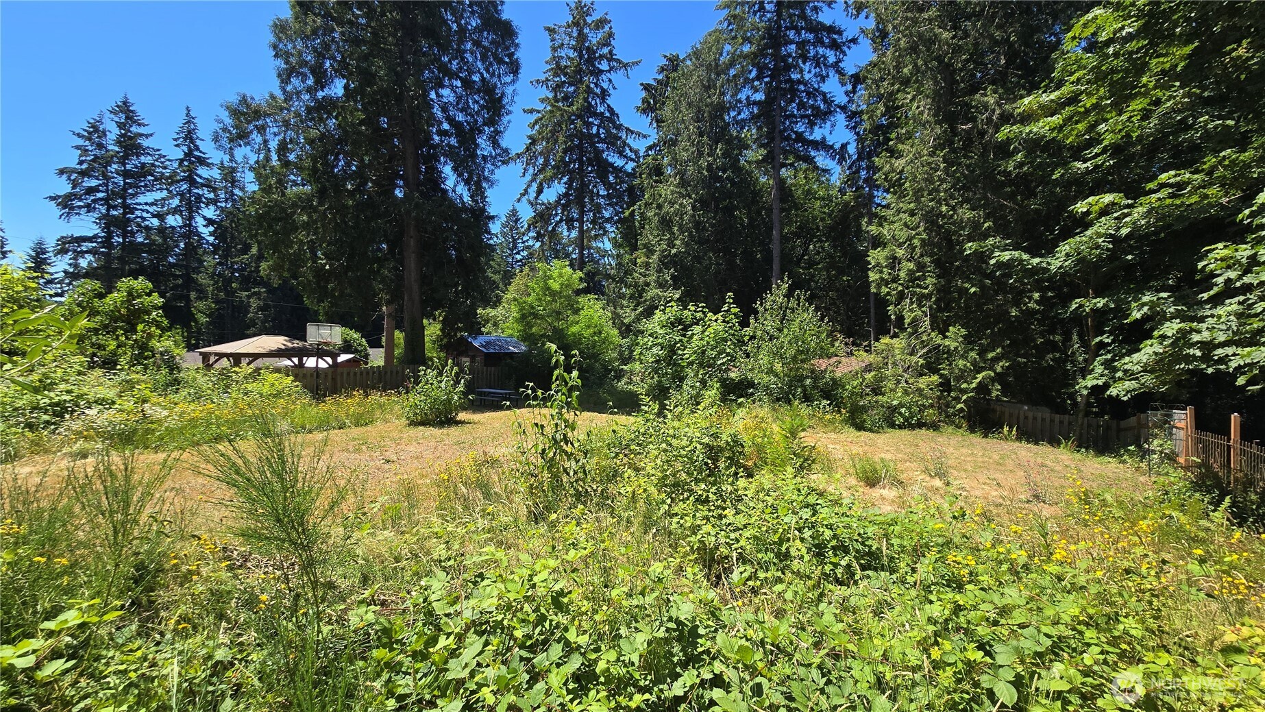 9287 Ne Spruce Avenue Property Photo 3