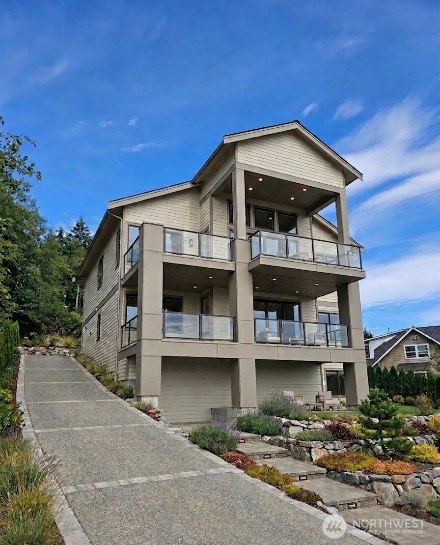 4998 Par Drive Property Photo 1