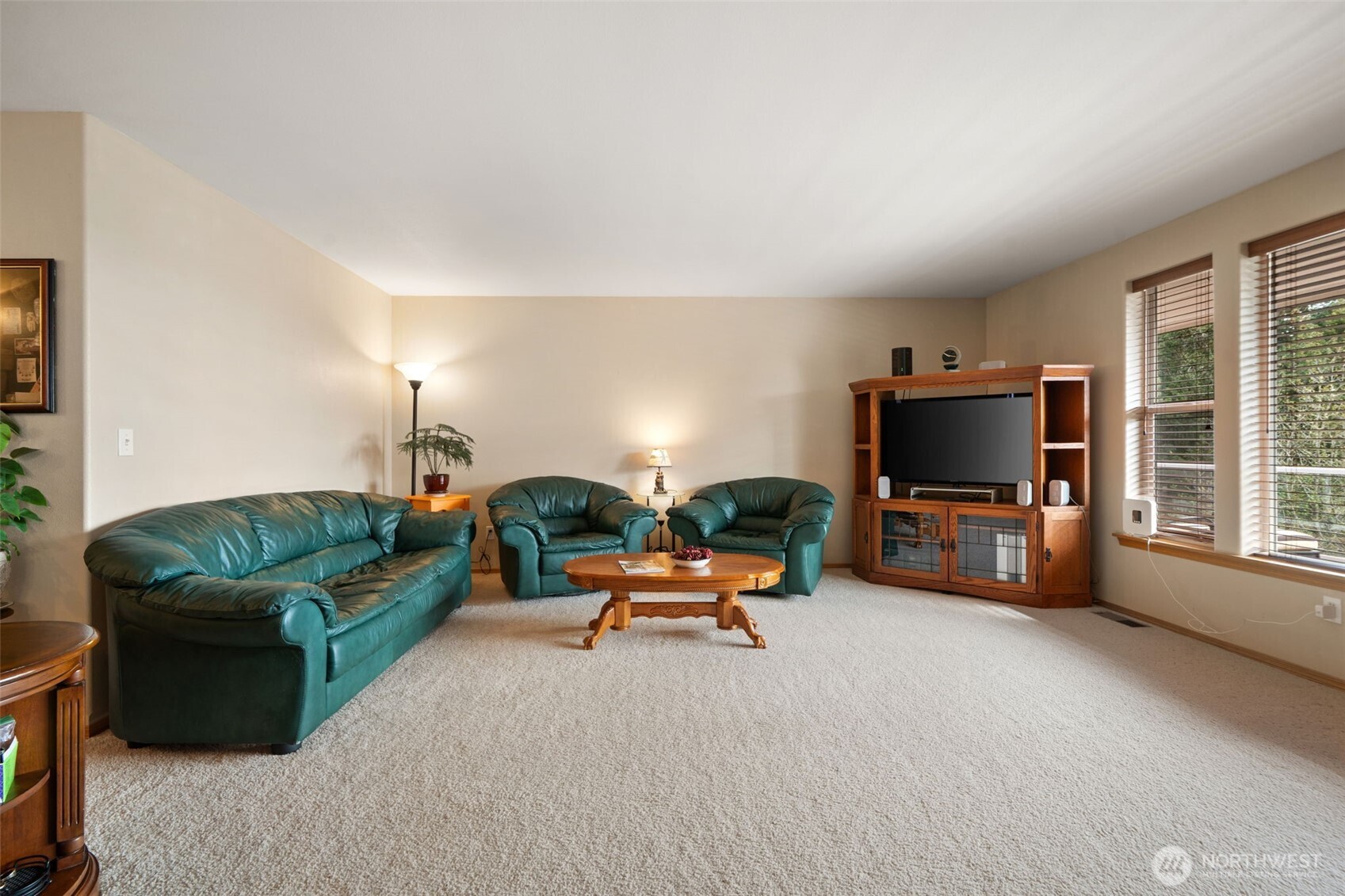 341 E Rainier Court Property Photo 14