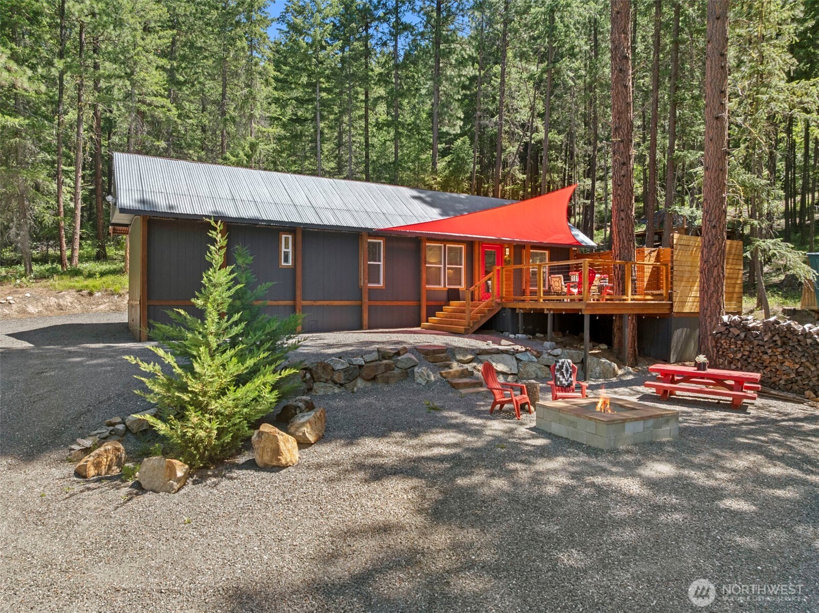 25623 Camp 12 Road Property Photo 1