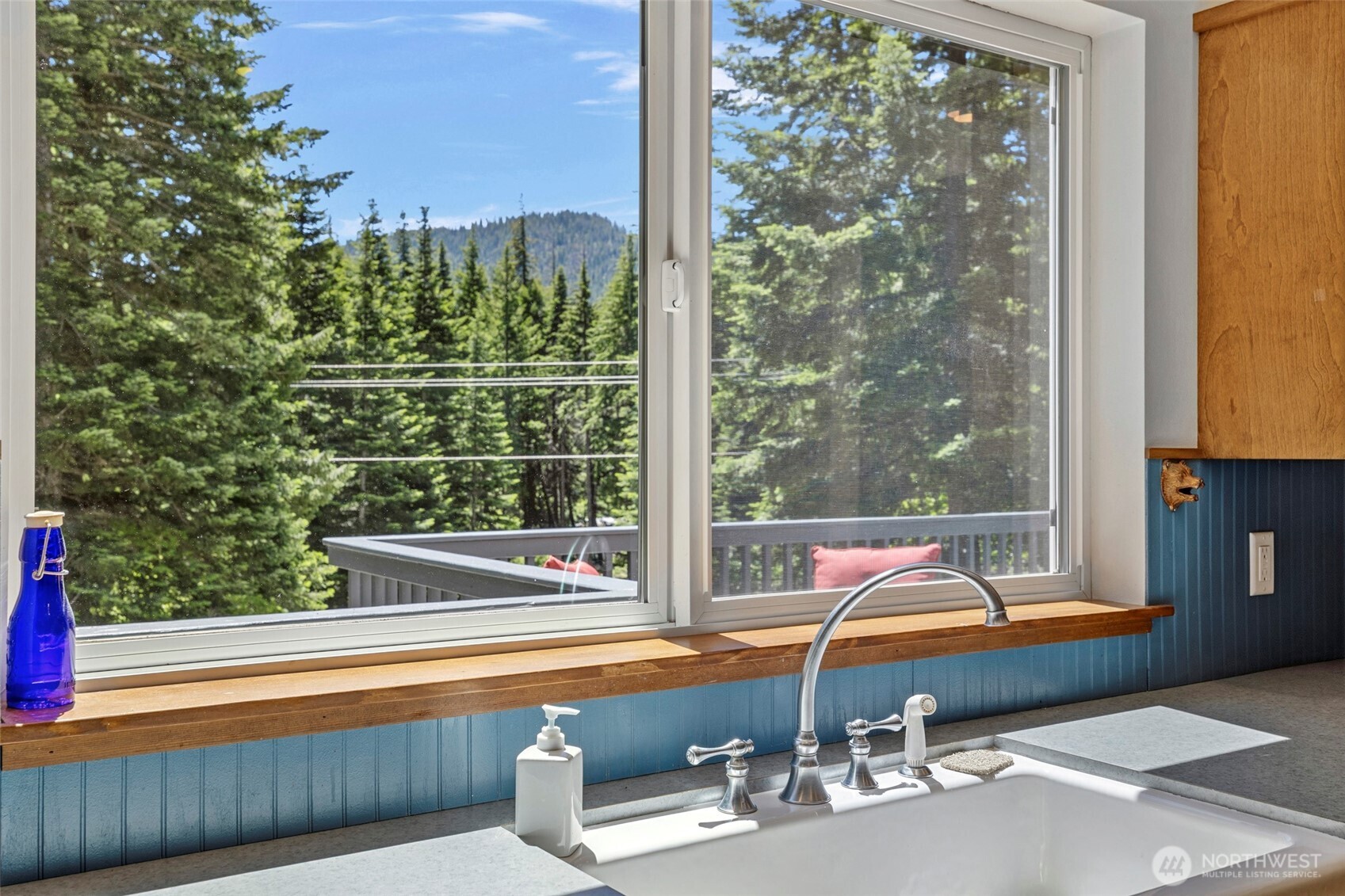 18044 Nason Ridge Road Property Photo 6