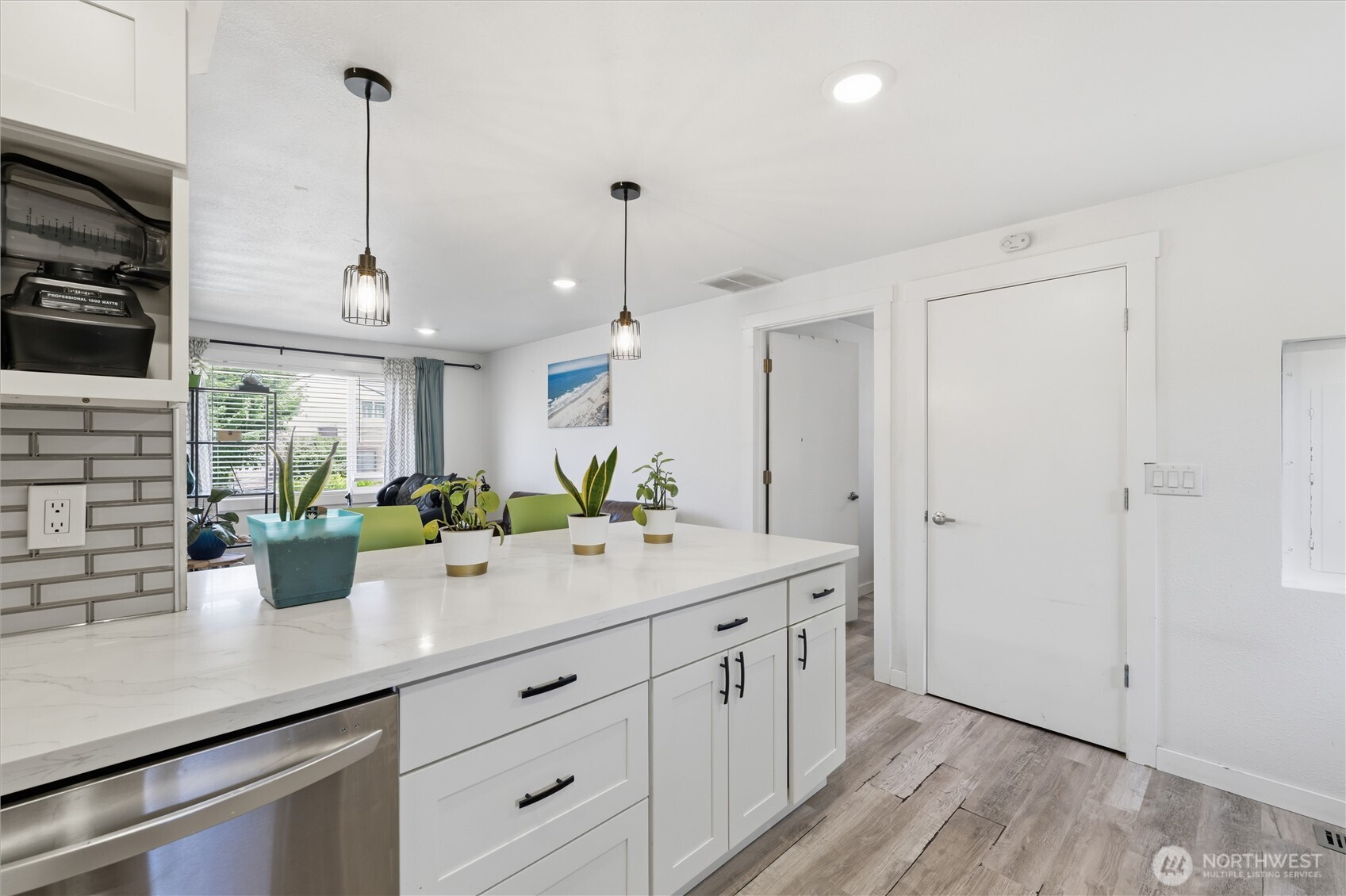 622 6th Street Property Photo 8