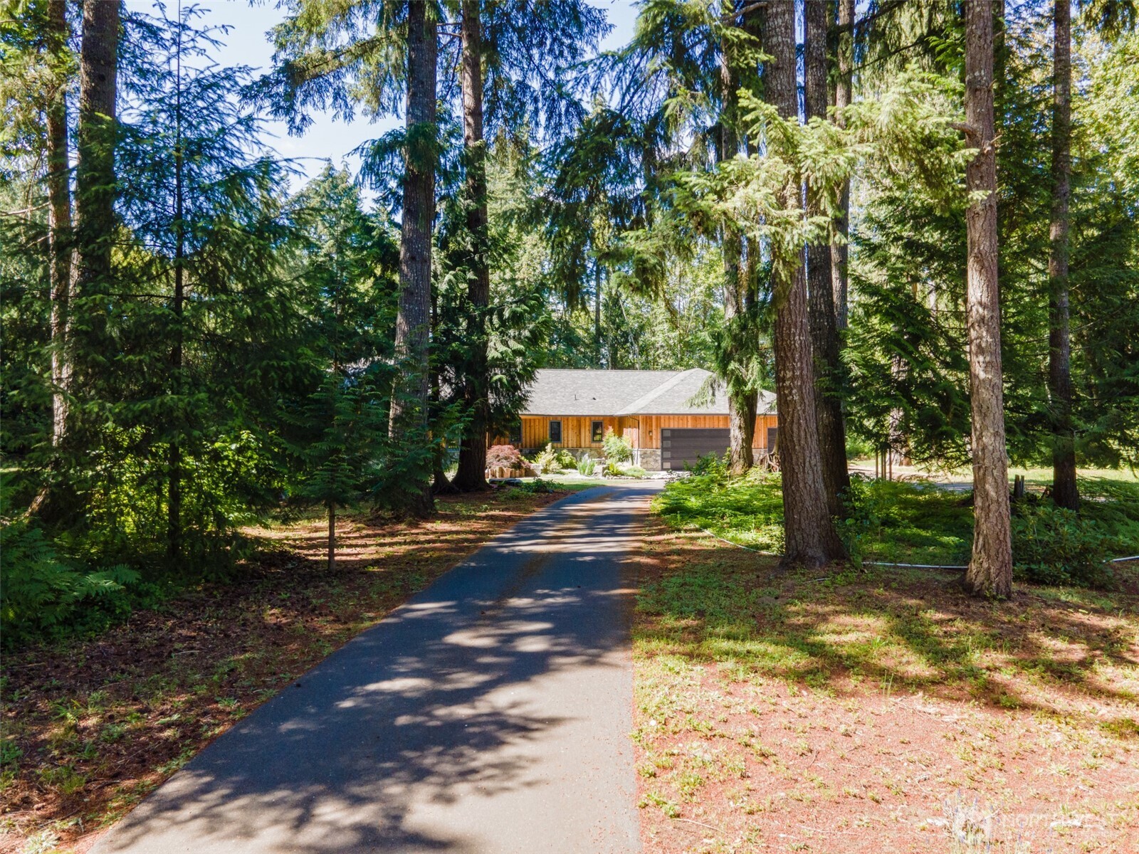 7335 Meridian Road Property Photo 7