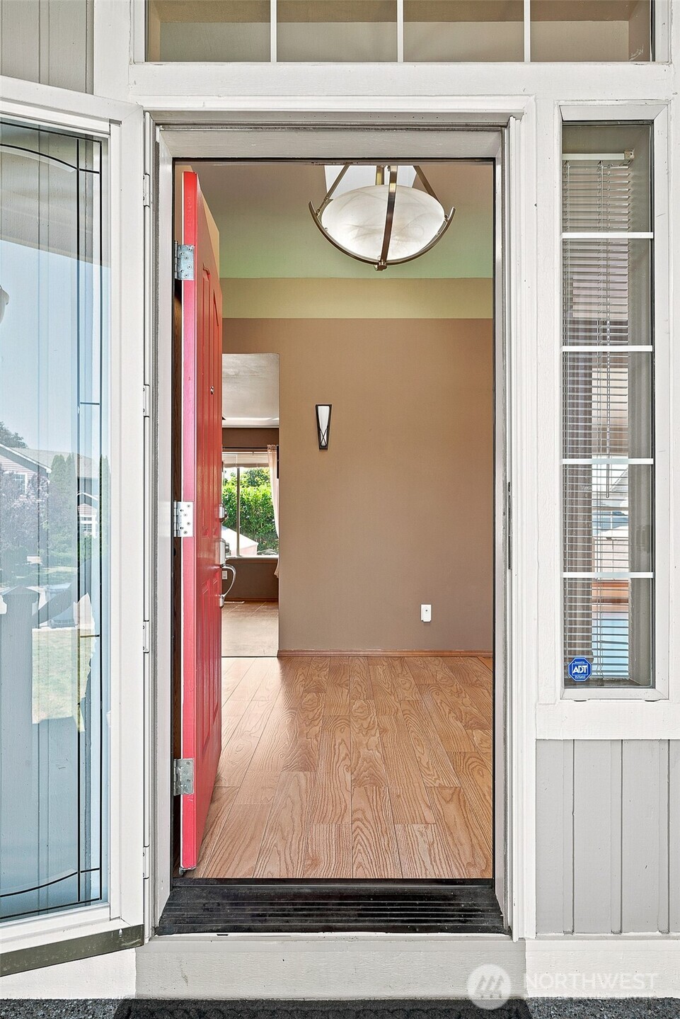 5726 67th Street Property Photo 3