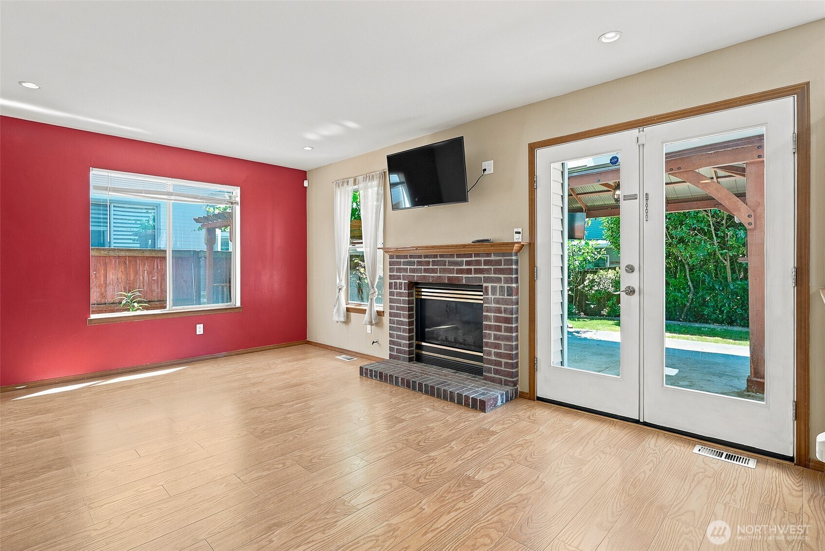 5726 67th Street Property Photo 10