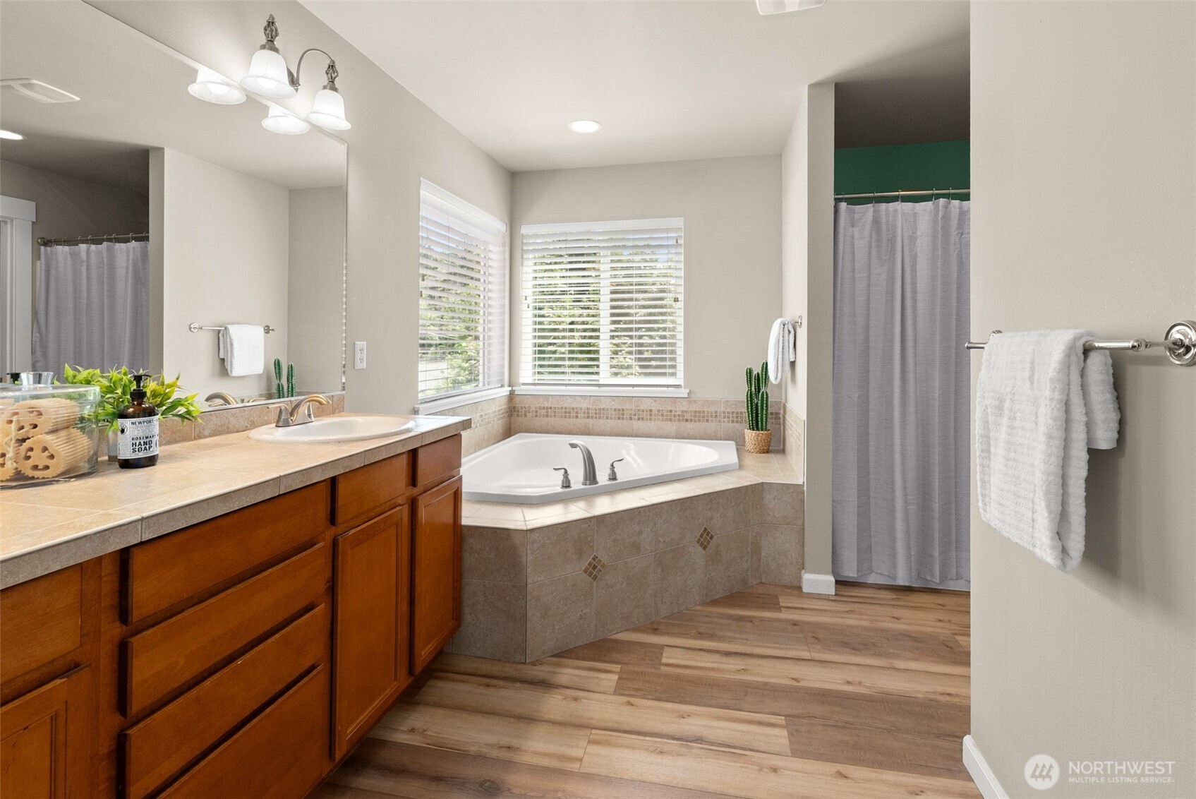 6366 Juanita Circle Property Photo 18