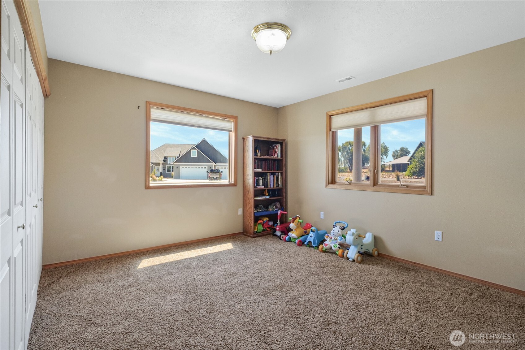 5621 Road J.4 Property Photo 19