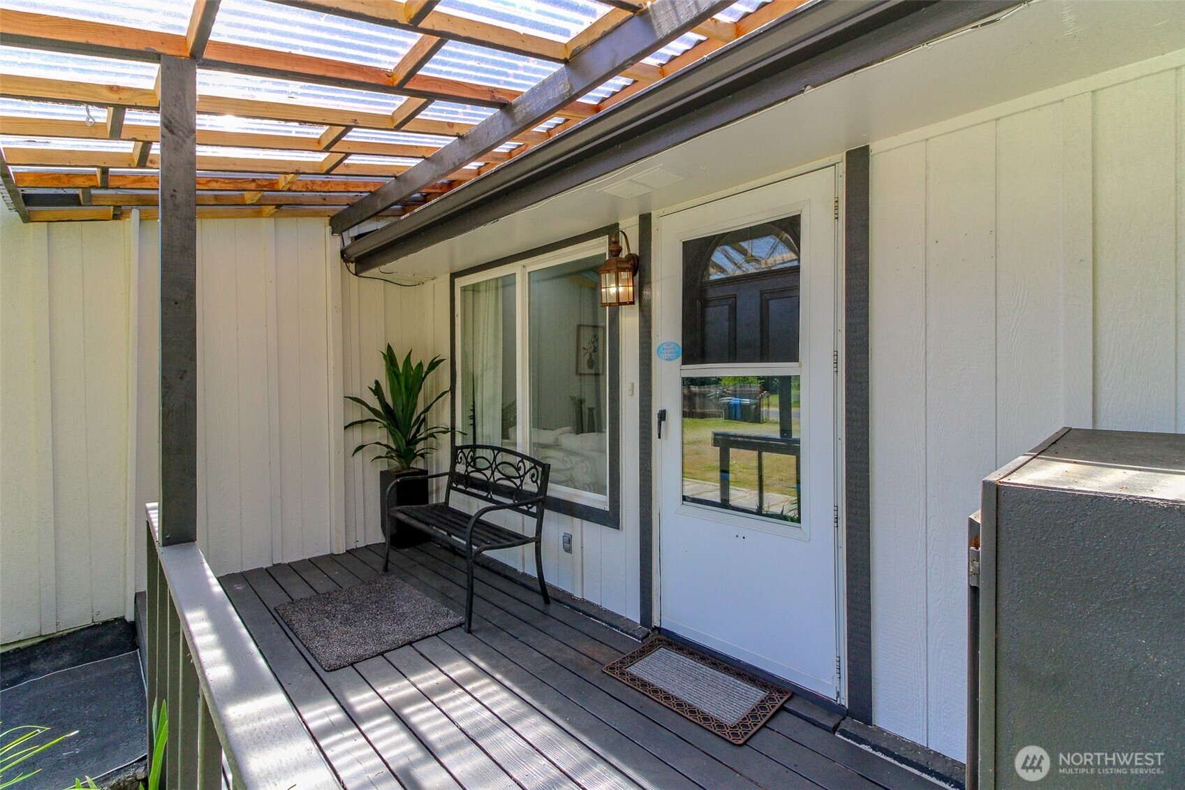 12524 Bingham Avenue Property Photo 4