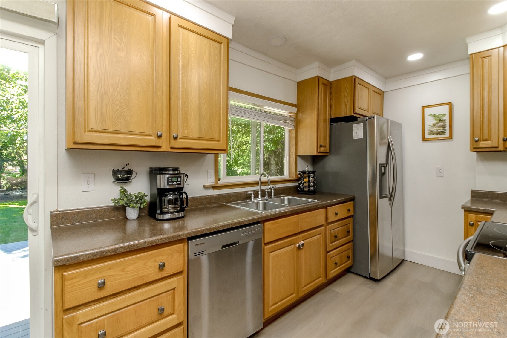 12524 Bingham Avenue Property Photo 9