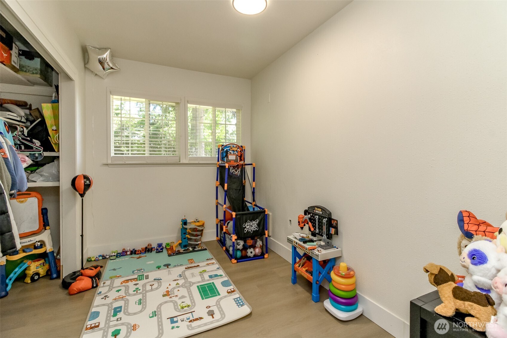 12524 Bingham Avenue Property Photo 27