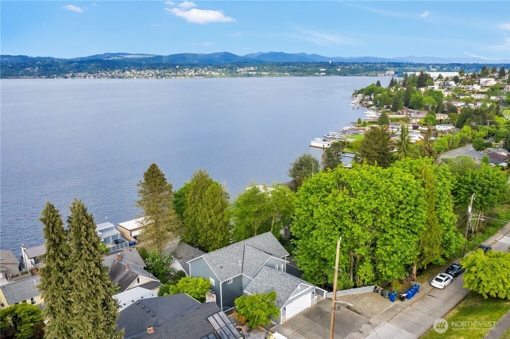 9844 Arrowsmith Avenue Property Photo 2