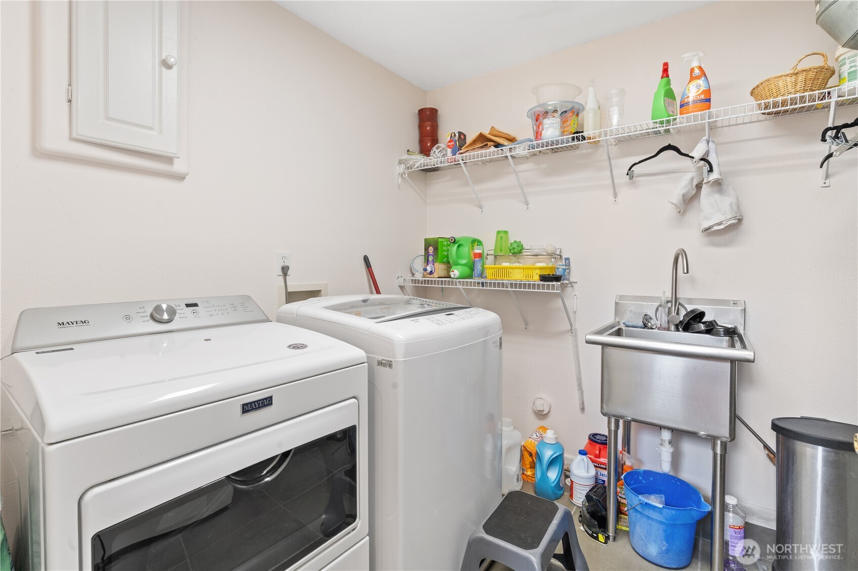 9844 Arrowsmith Avenue Property Photo 29