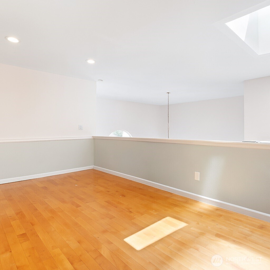 9844 Arrowsmith Avenue Property Photo 35