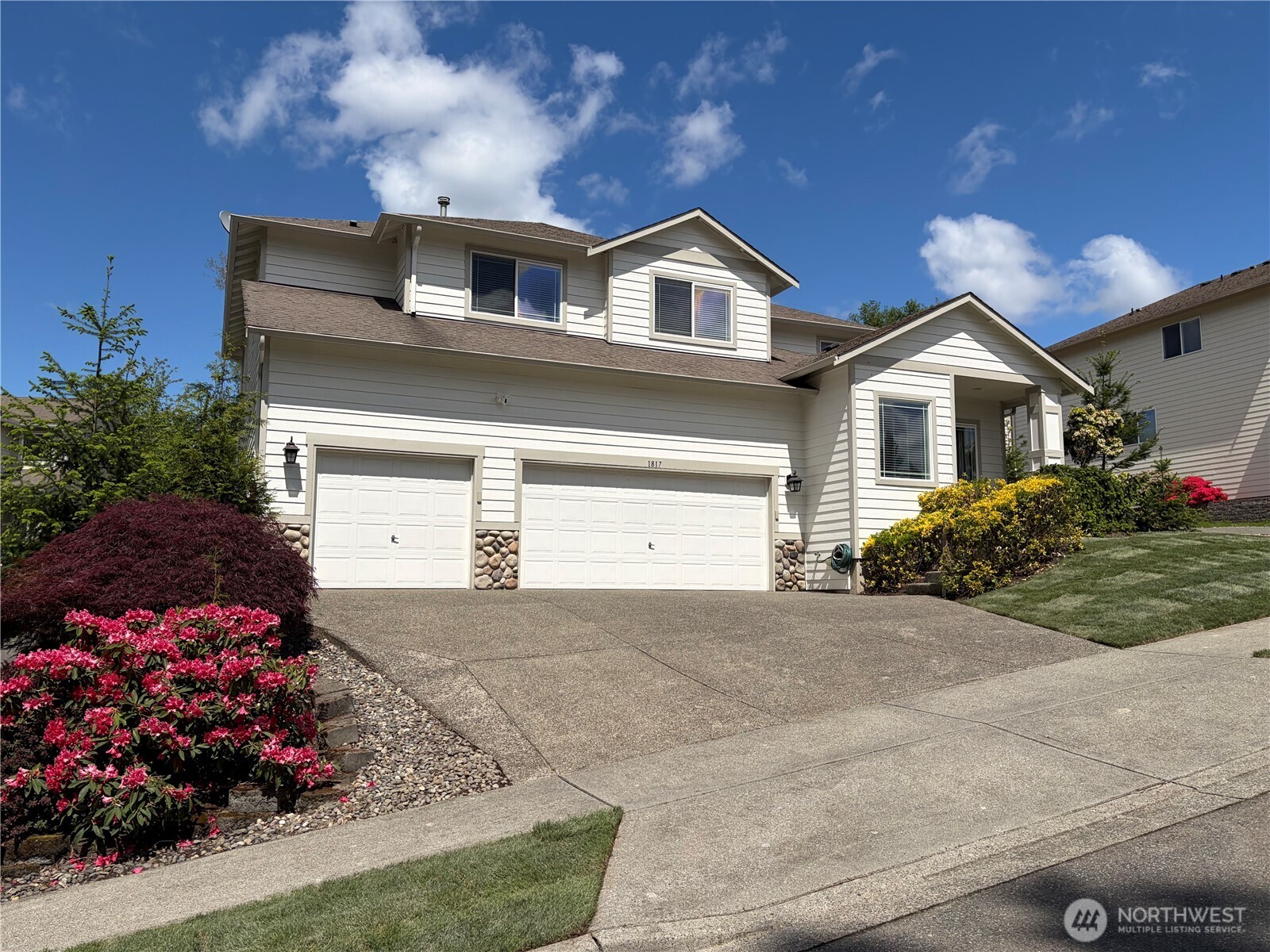 1817 180th Place Property Photo 1