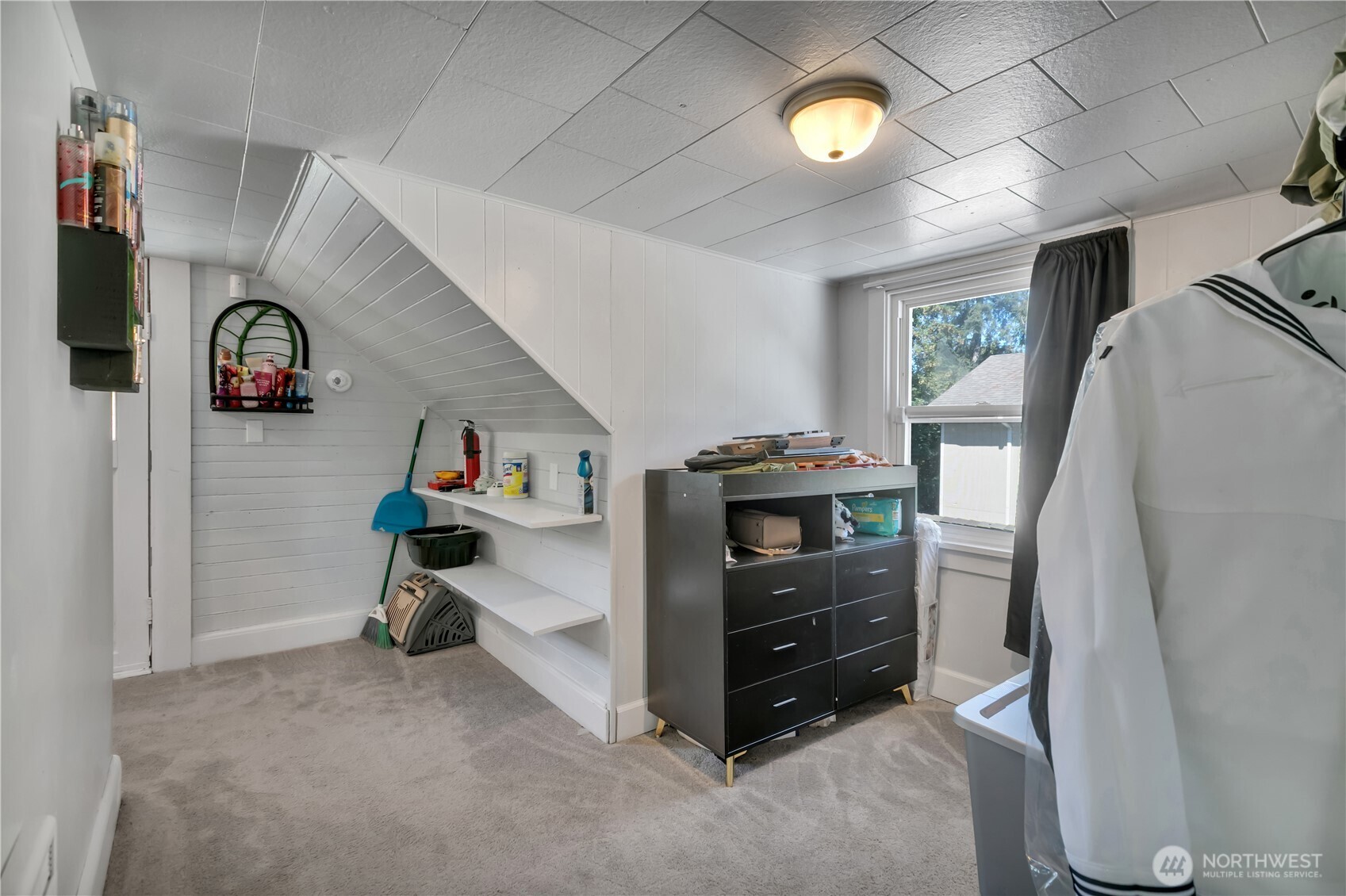 1242 Ridgeway Place Property Photo 15