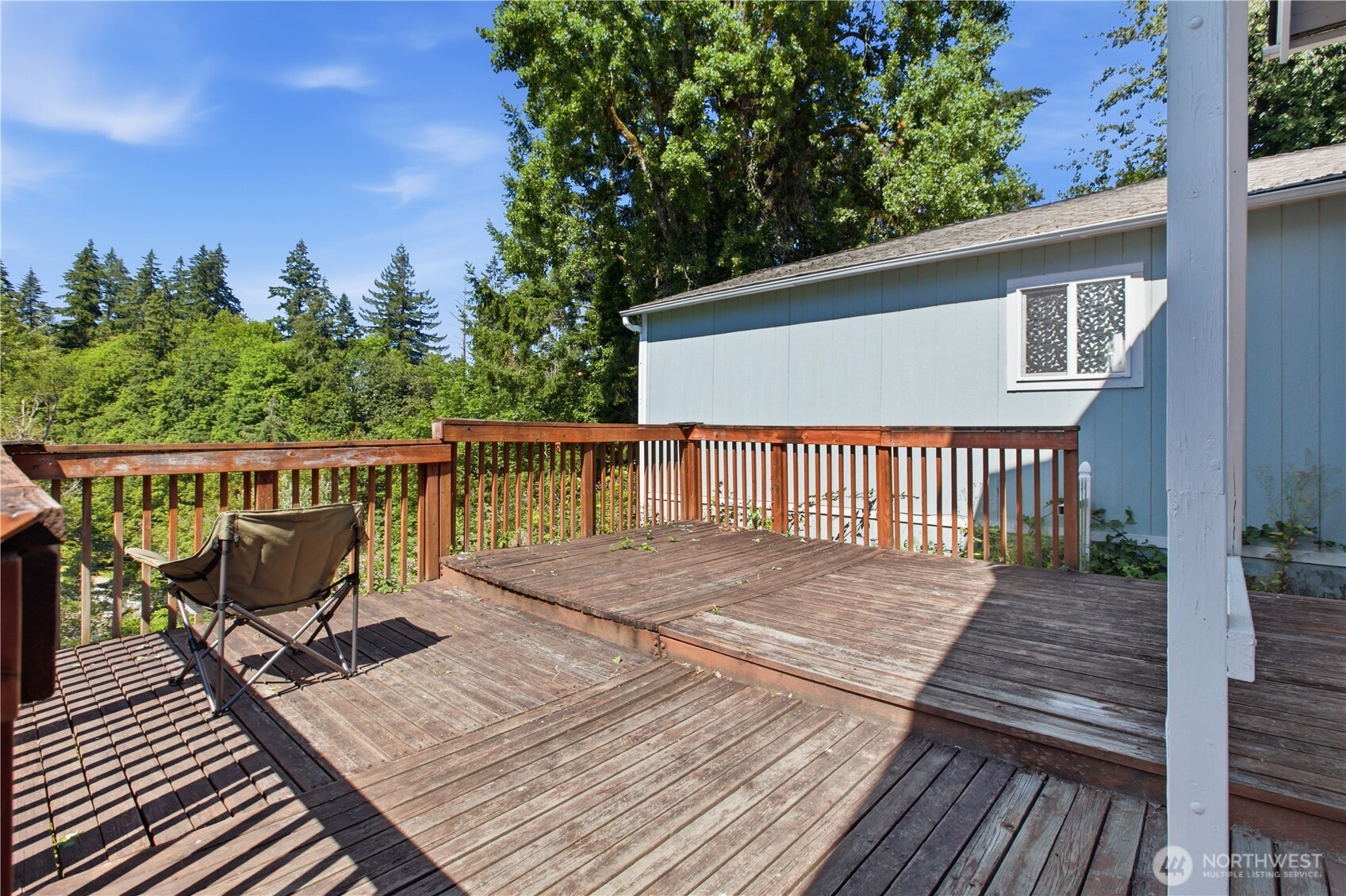 1242 Ridgeway Place Property Photo 25