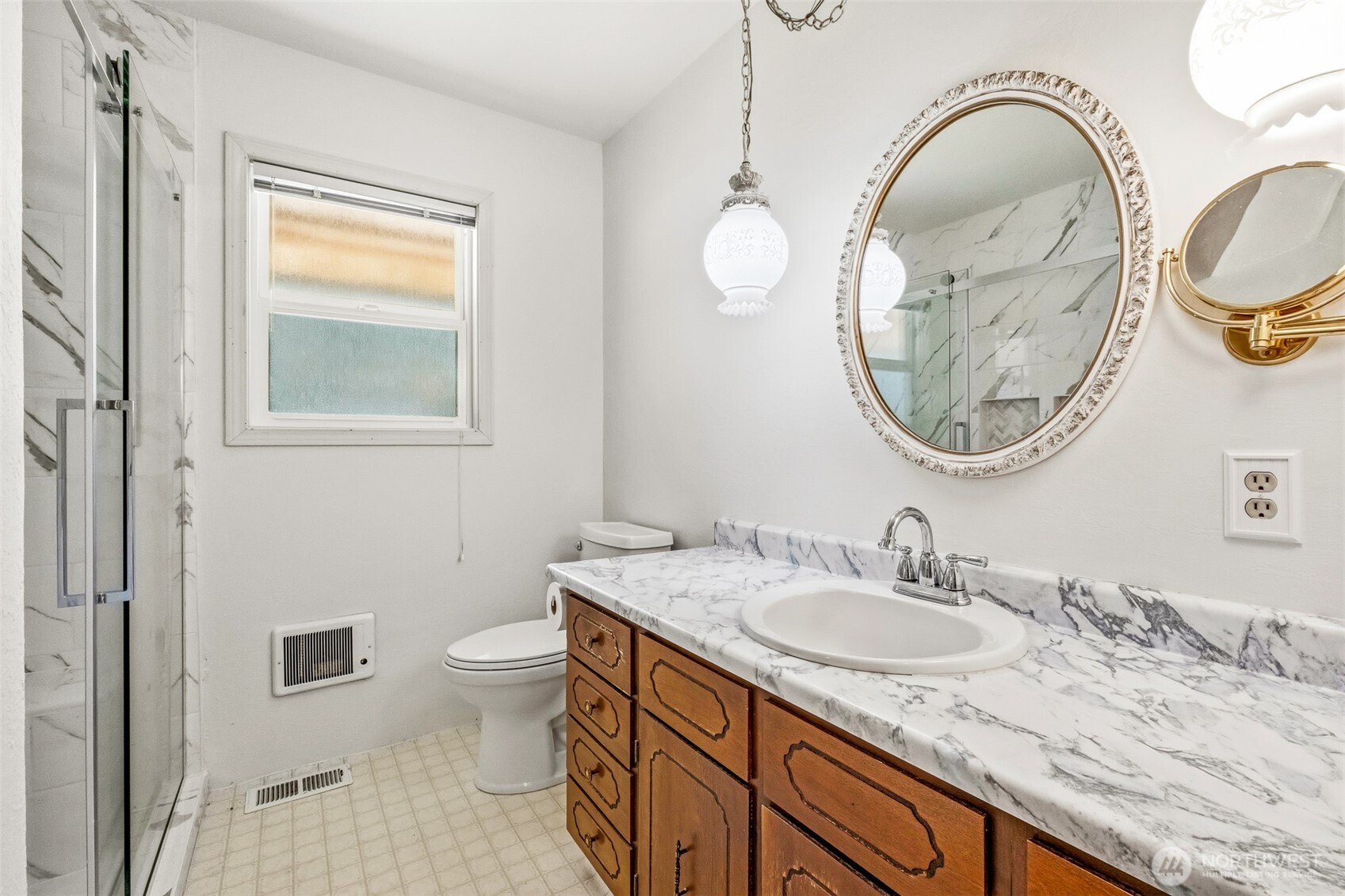 9724 Dye Road Property Photo 13