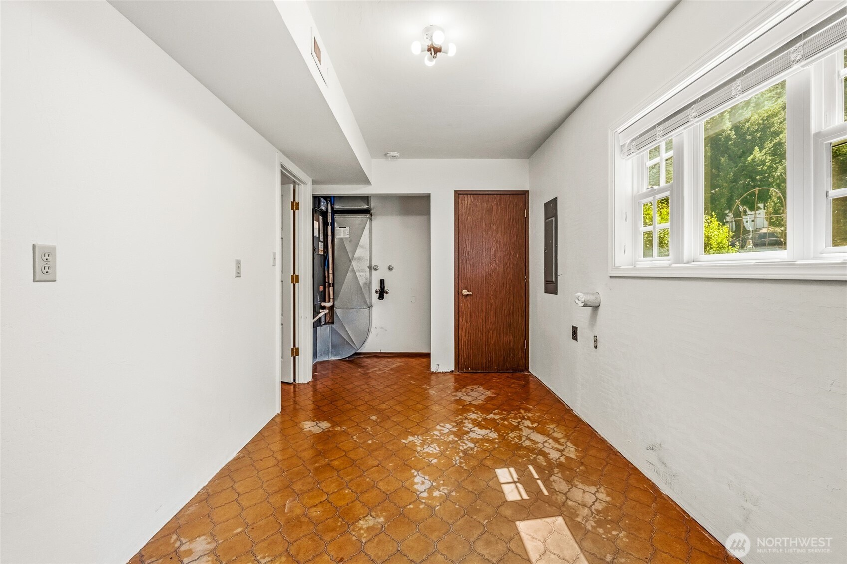 9724 Dye Road Property Photo 24