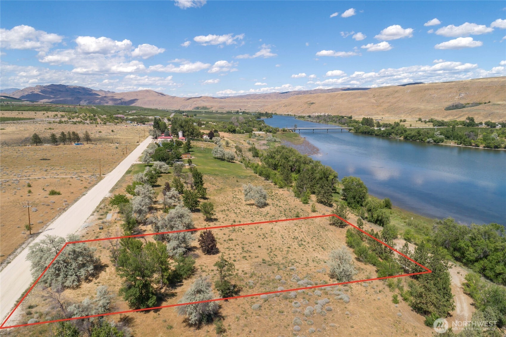 300 Monse River Road Property Photo 7