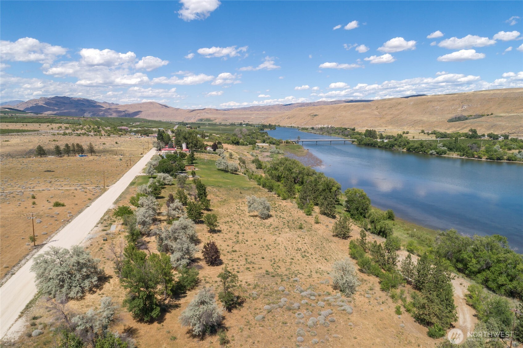 300 Monse River Road Property Photo 8