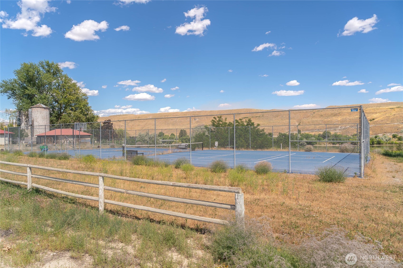 300 Monse River Road Property Photo 16