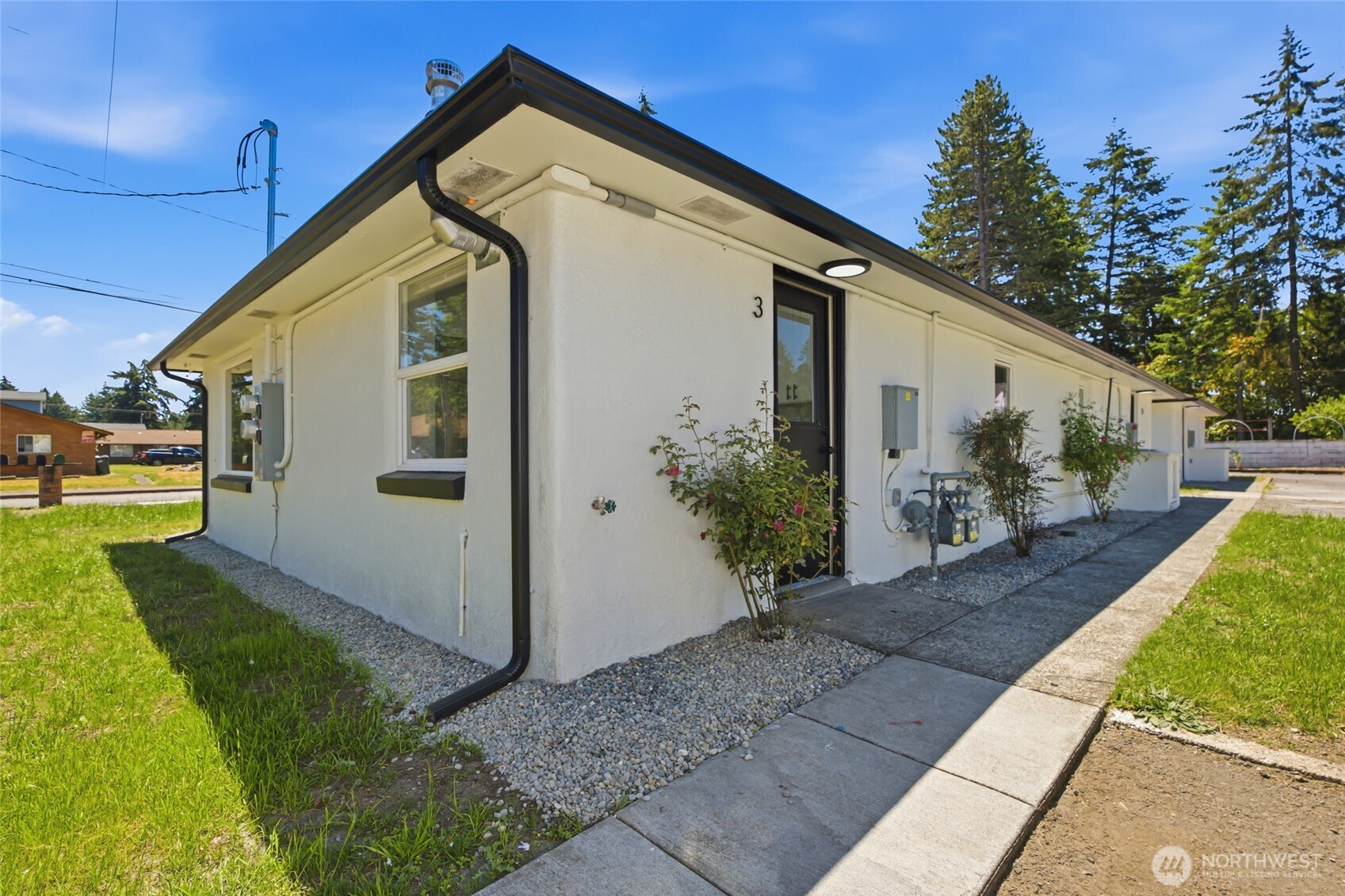 14402 Washington Avenue 3 Property Photo 19