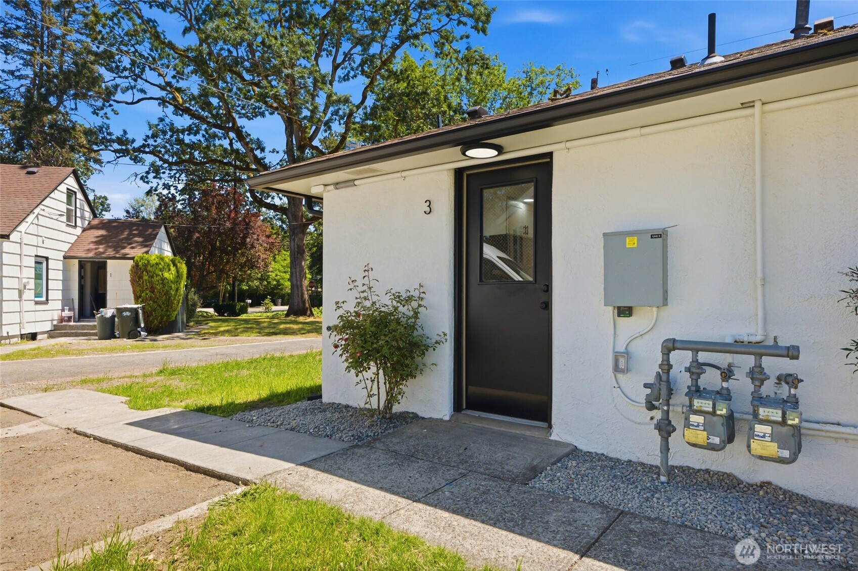 14402 Washington Avenue 3 Property Photo 21