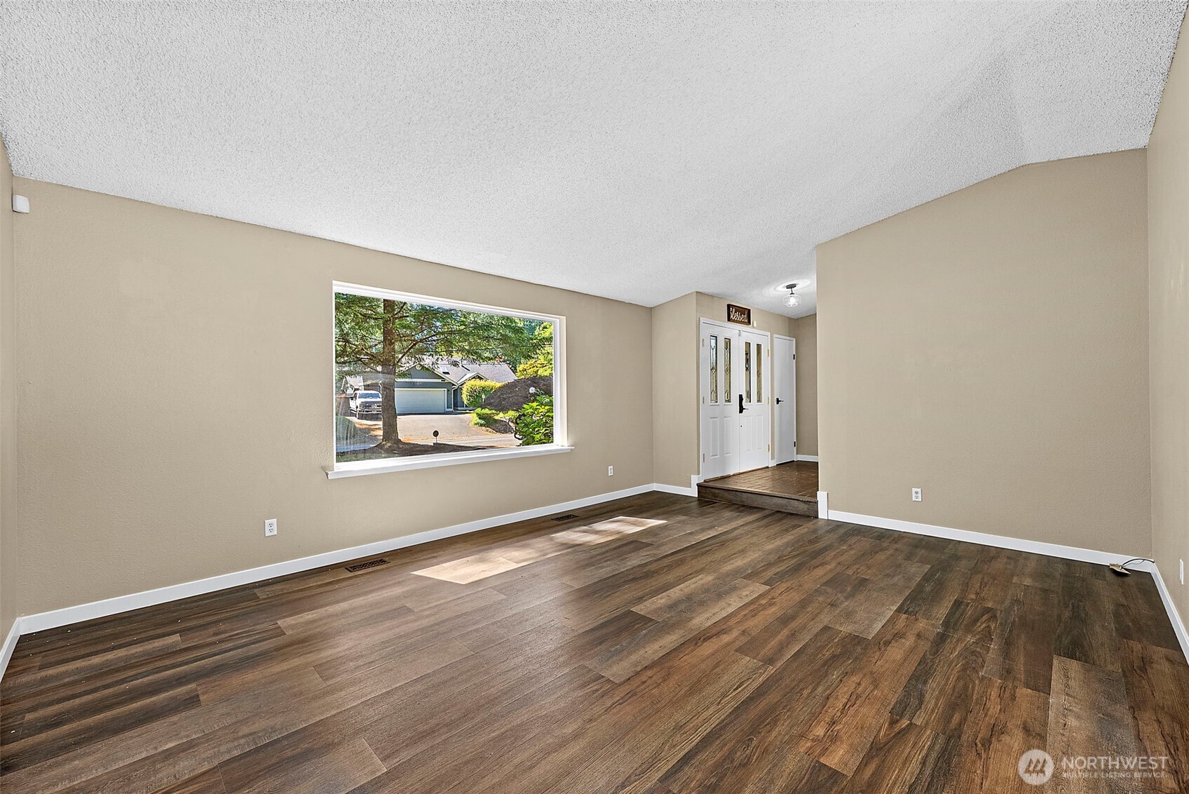 11315 83rd Avenue Property Photo 8