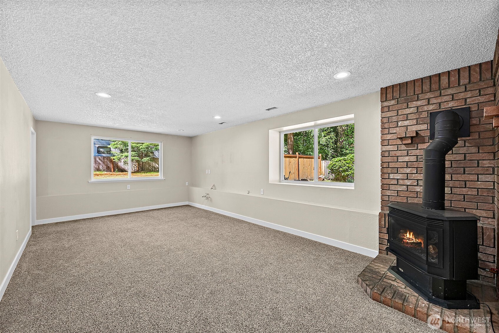 11315 83rd Avenue Property Photo 16