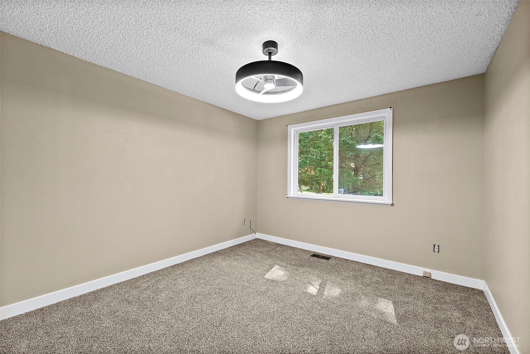 11315 83rd Avenue Property Photo 20