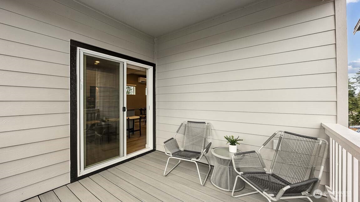 13905 11th Place Property Photo 20