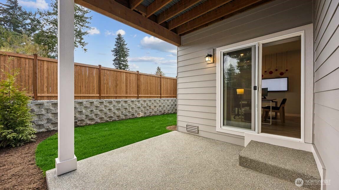 13905 11th Place Property Photo 21