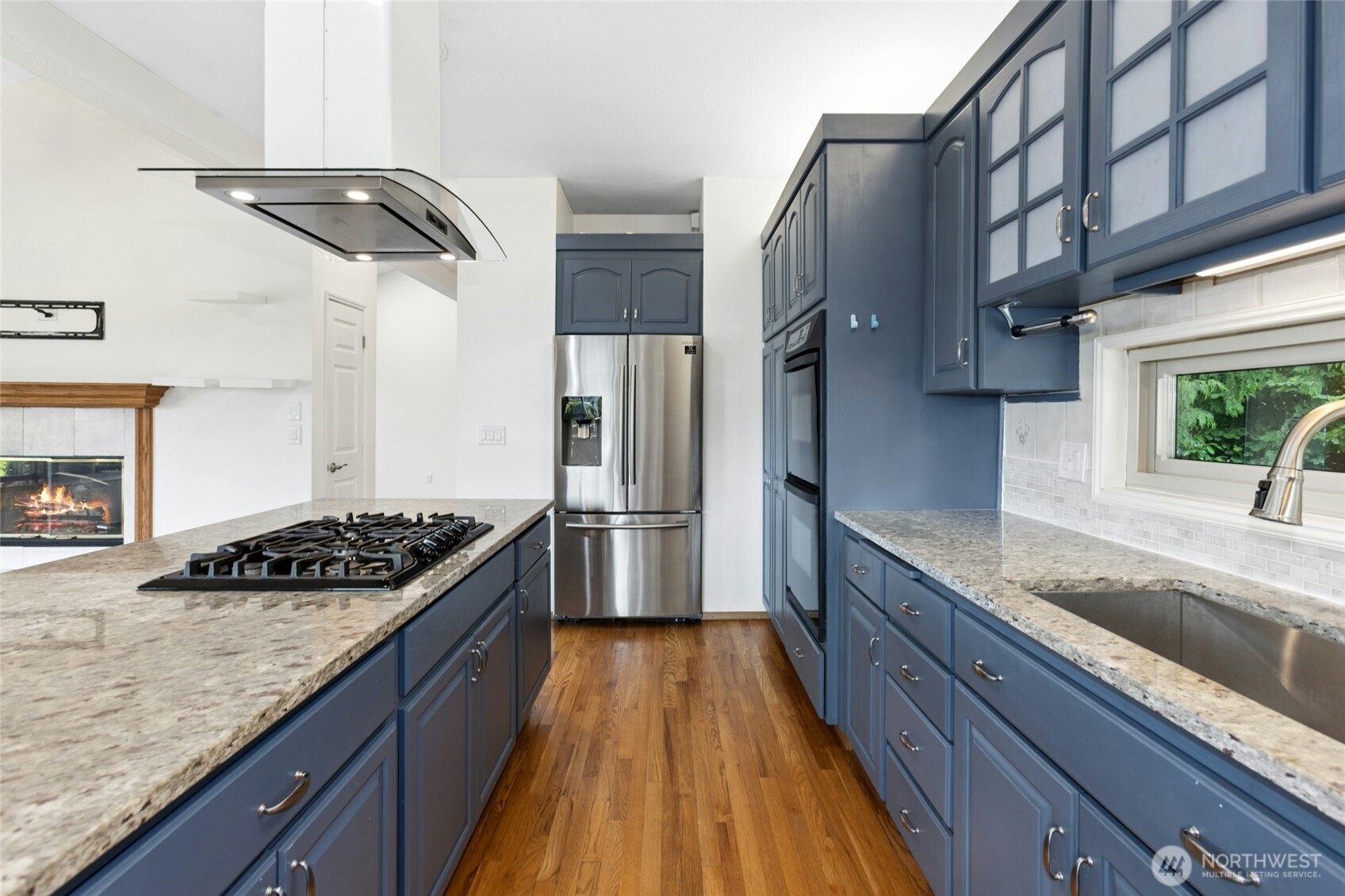 4917 Ocean Avenue Property Photo 3