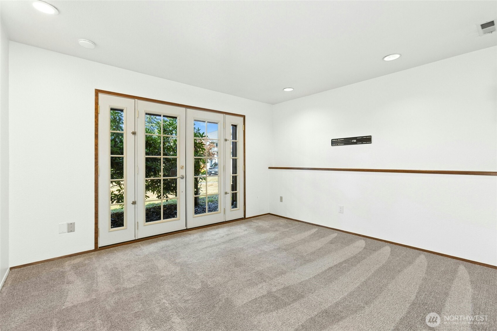 4917 Ocean Avenue Property Photo 14