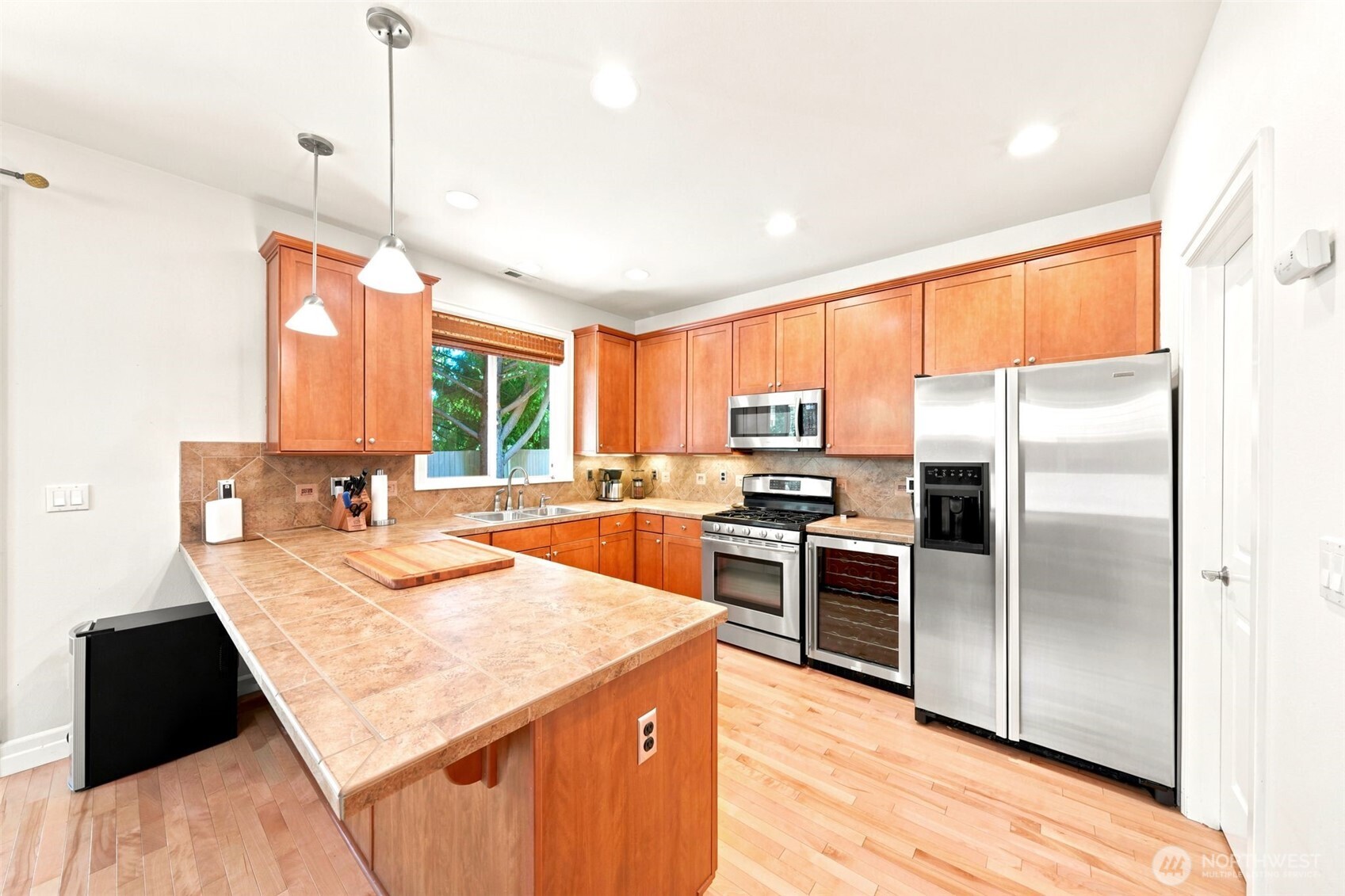 16021 35th Drive Property Photo 12