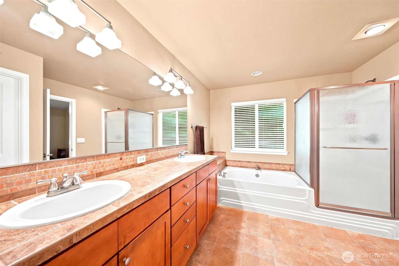 16021 35th Drive Property Photo 18