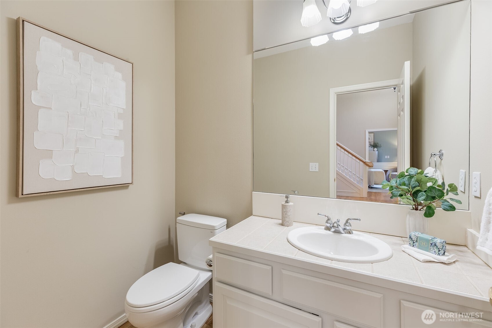 10930 Kelly Road Property Photo 6
