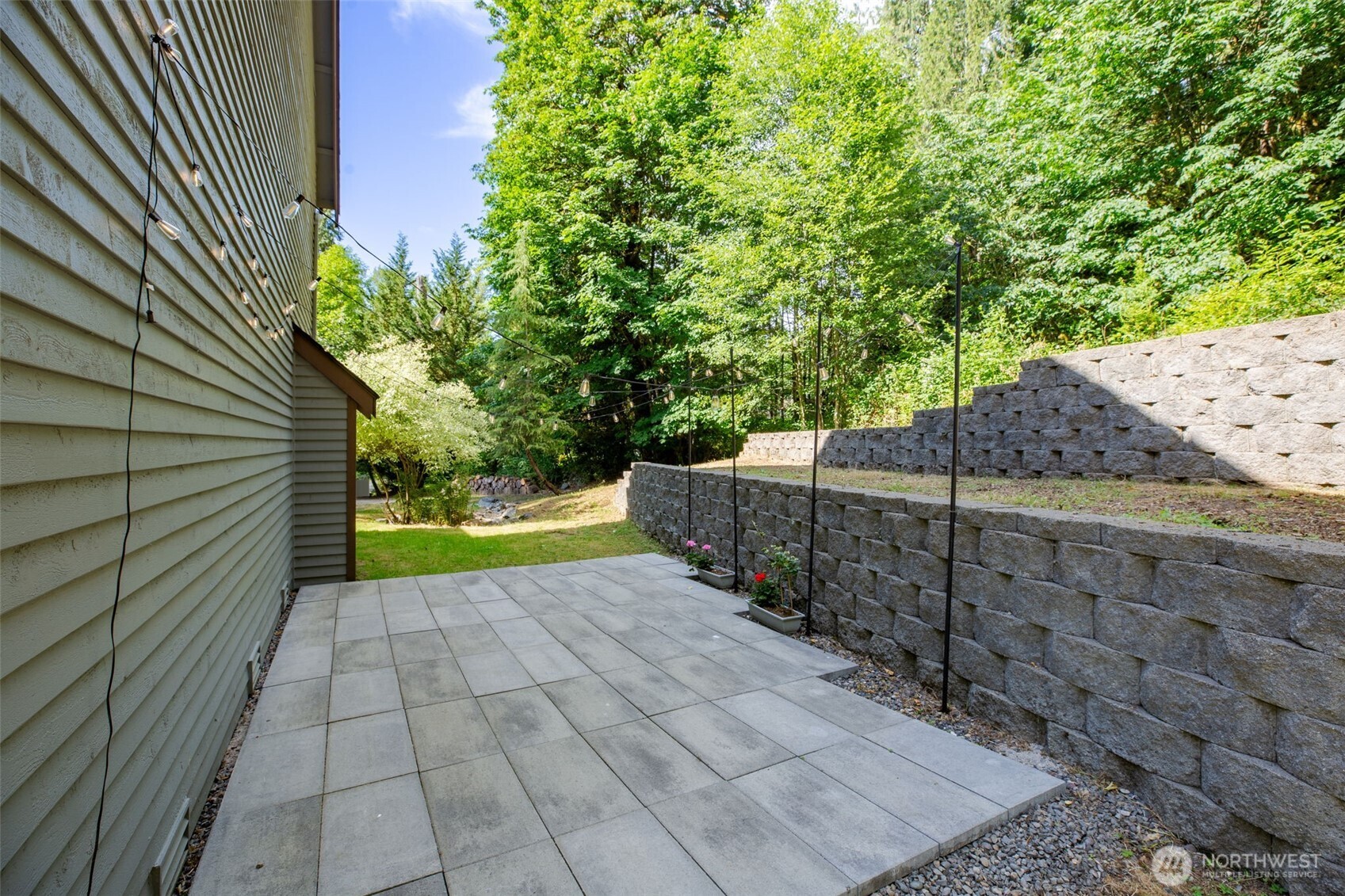 10930 Kelly Road Property Photo 37