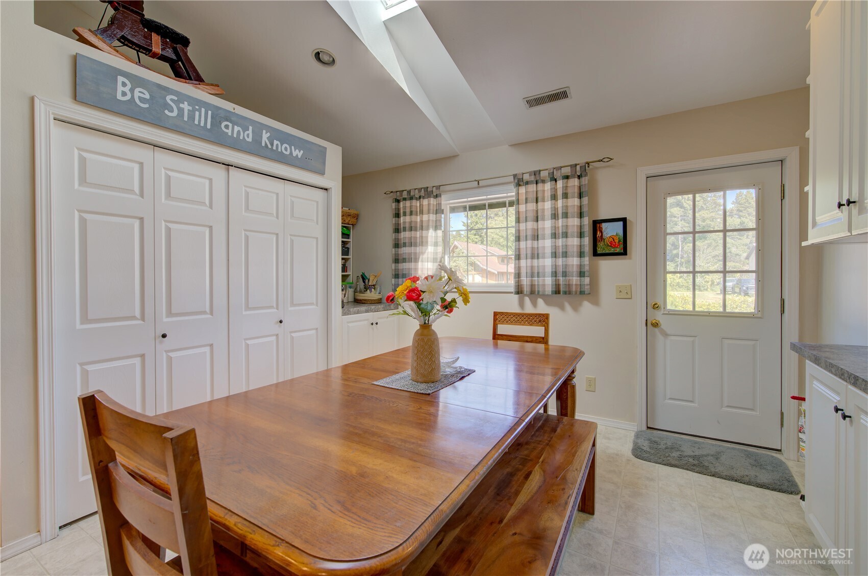 1709 263rd Place Property Photo 9