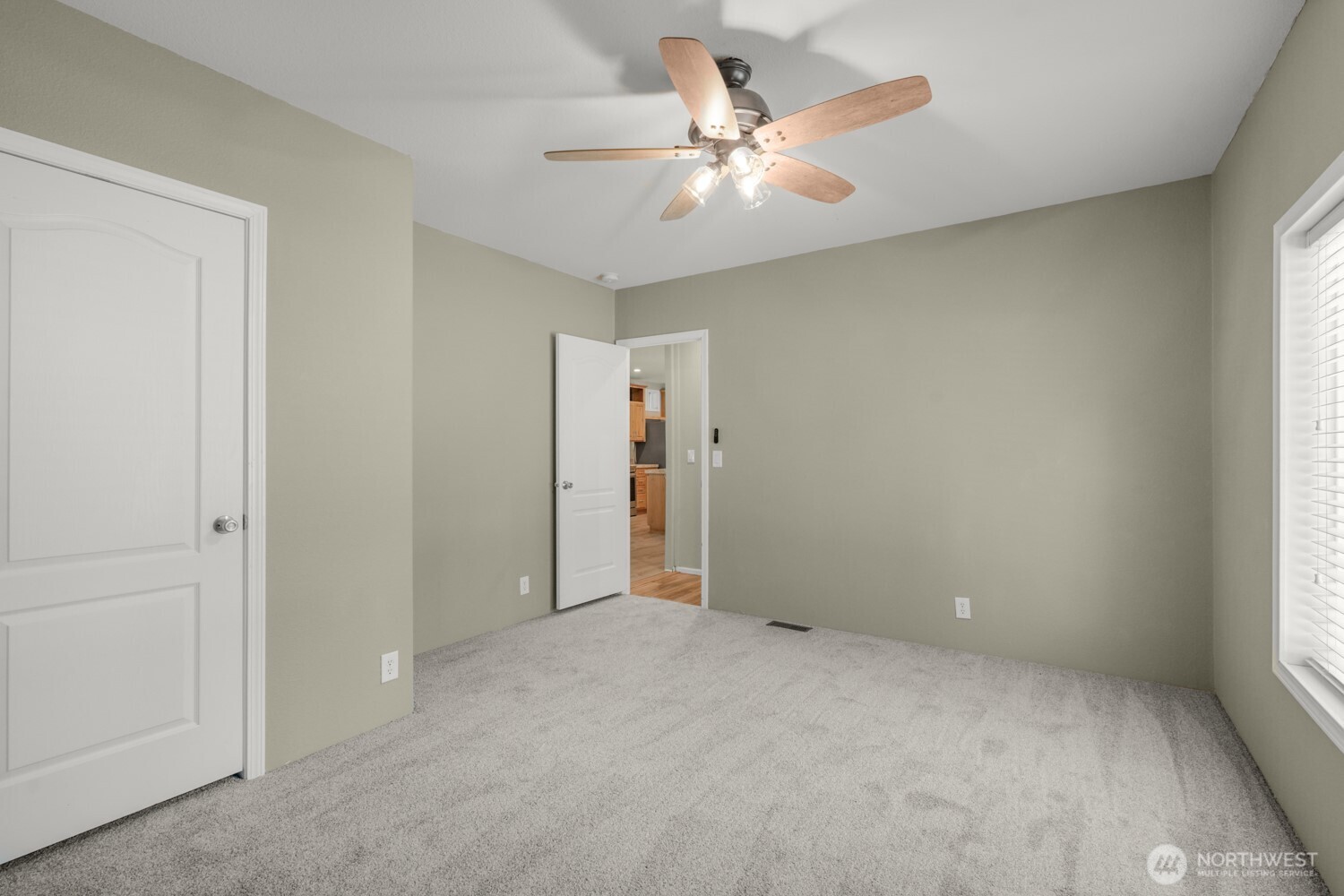 2 Boardman Way Property Photo 18