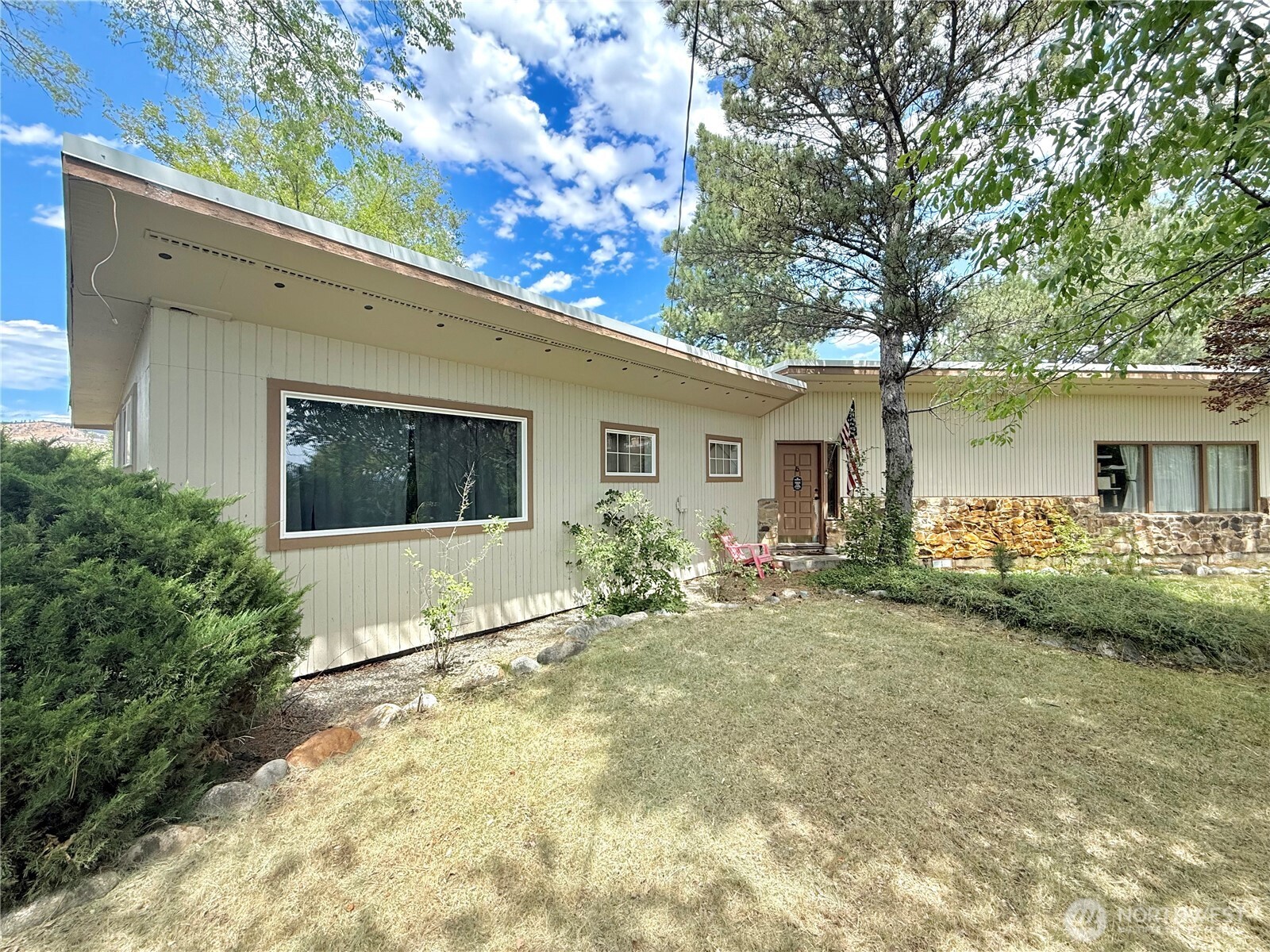 63 Kermal Road Property Photo 2