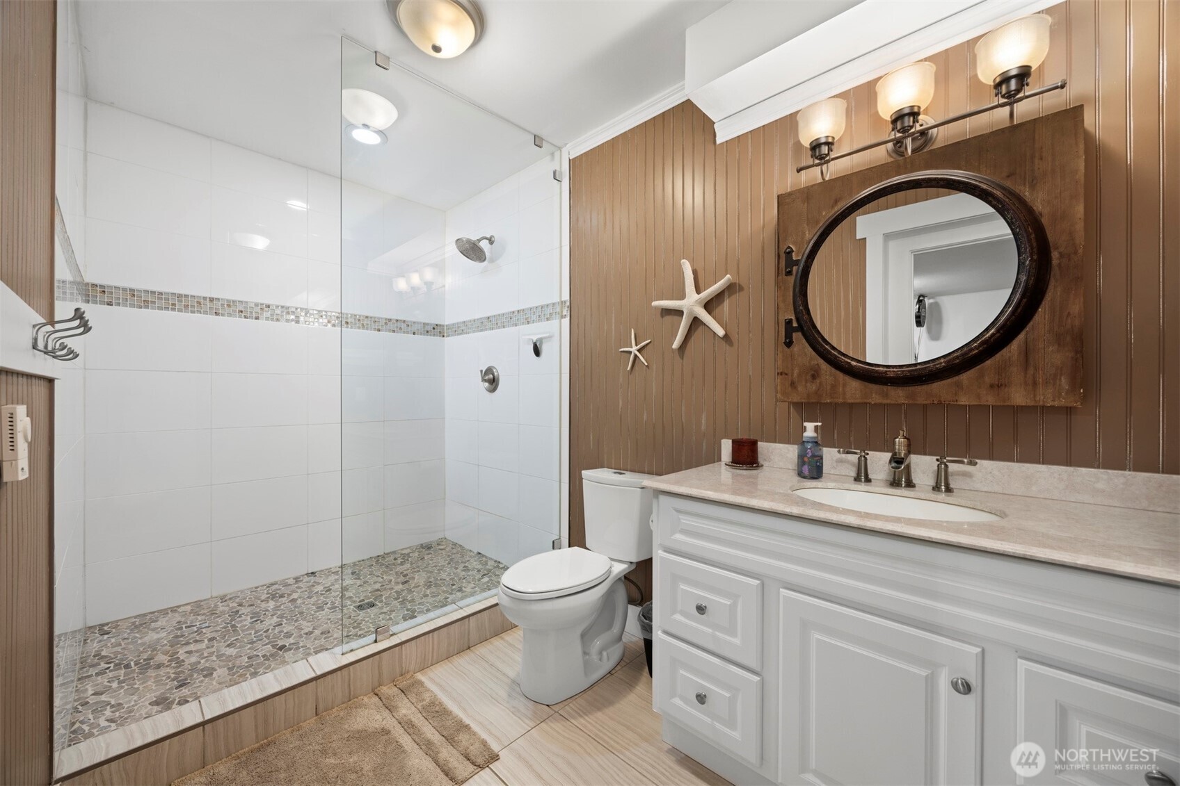 4421 Sucia Drive Property Photo 14