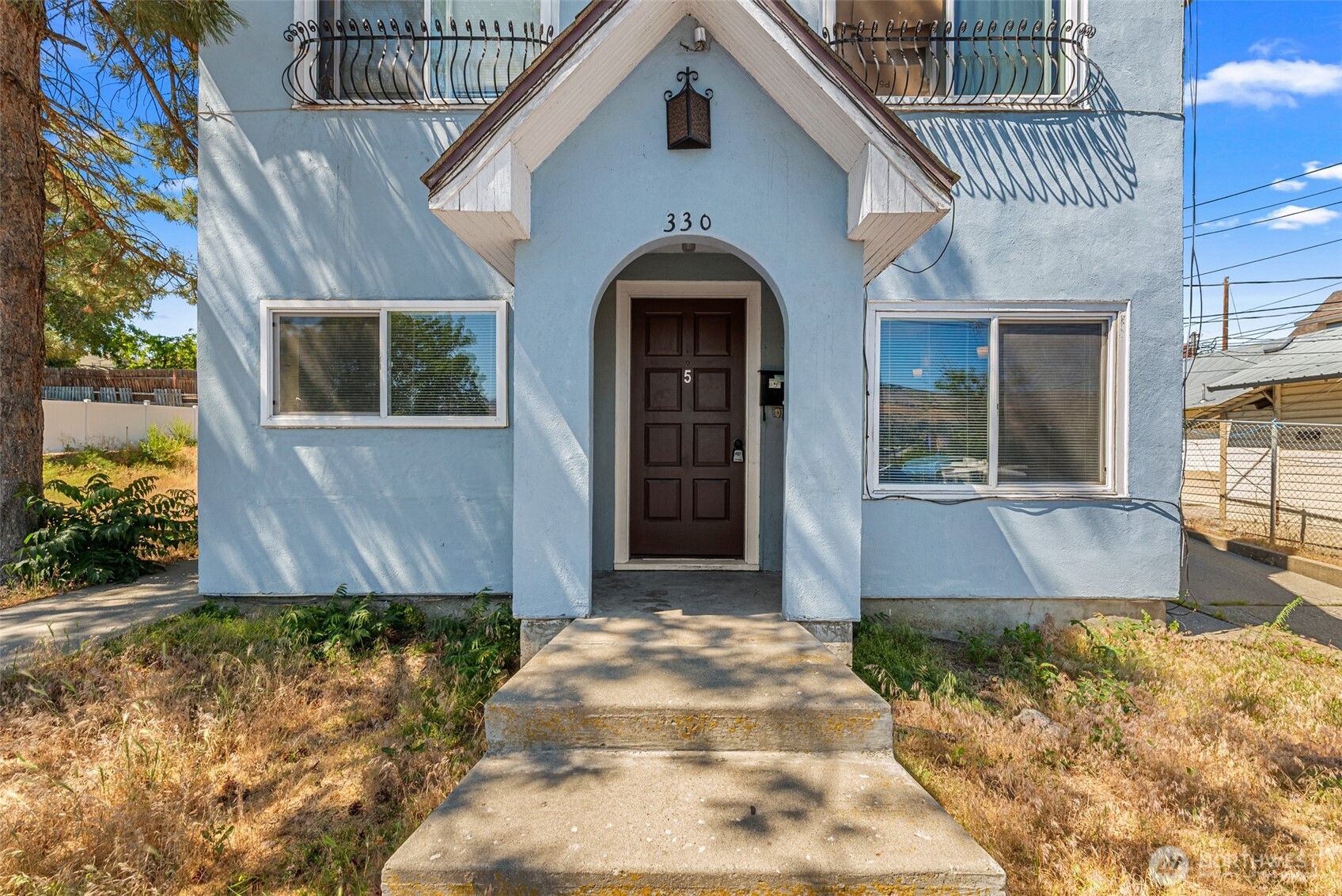 330 Roosevelt Avenue Property Photo 7