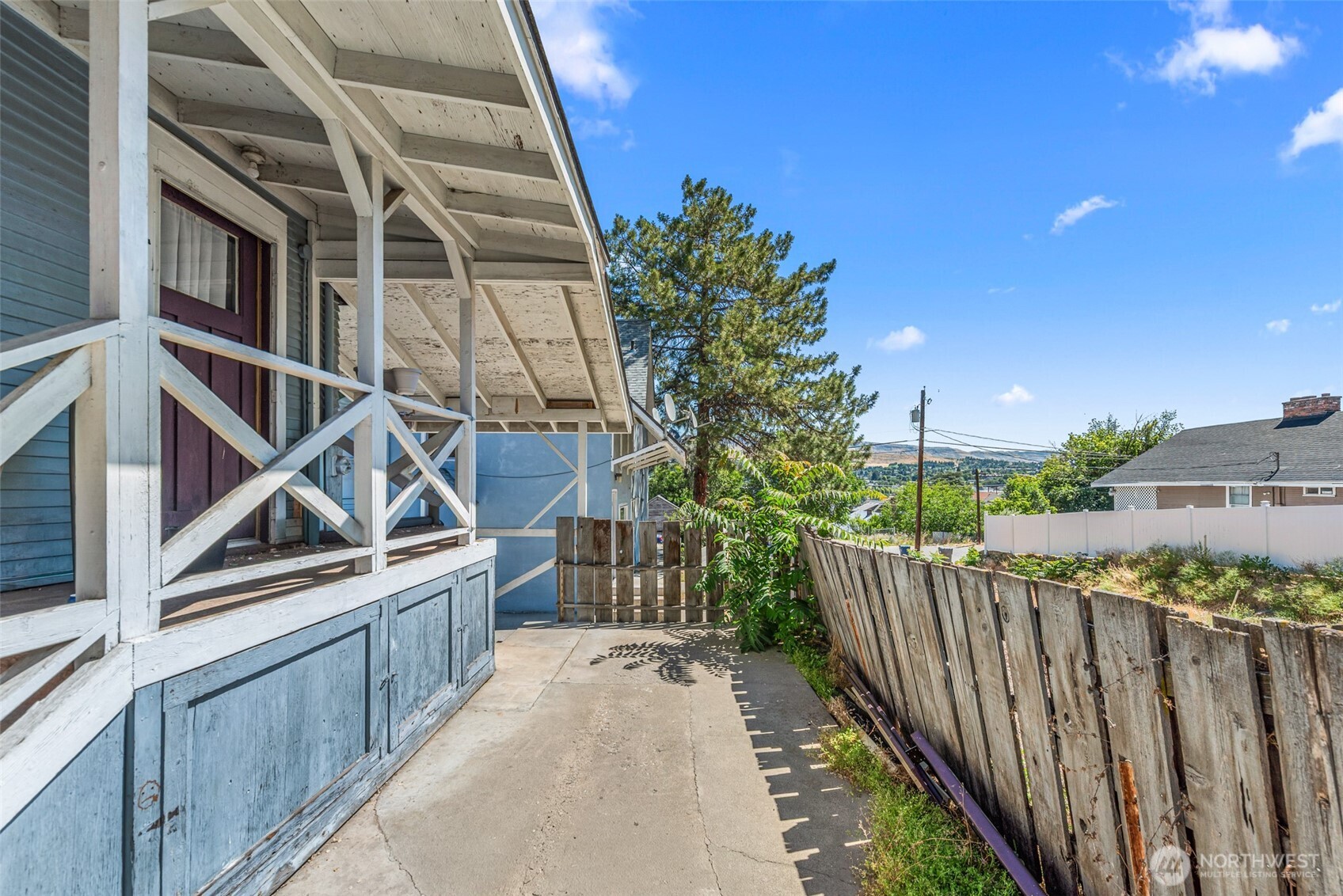 330 Roosevelt Avenue Property Photo 30